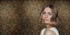 Frau Haarschnitt kurz, blond, 